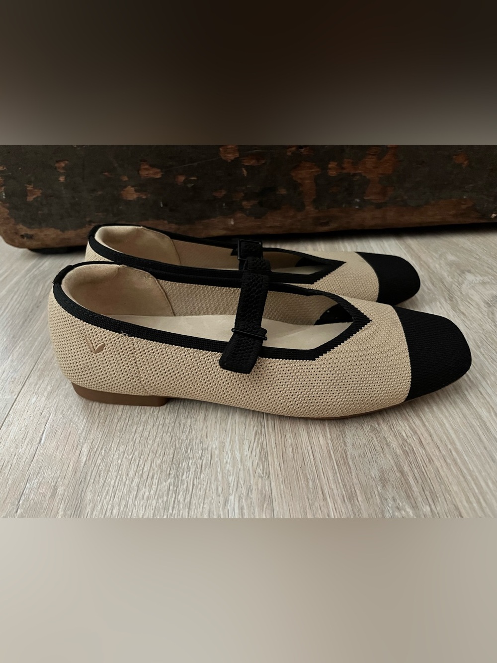 Vivaia Women’s Square-Toe Mary Janes (Margot Mary Jane) Beige/Brown - 37.5 (7)
